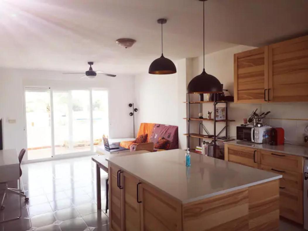 Casa En Urb. Con La Piscina Mas Grande De Javea. المظهر الخارجي الصورة