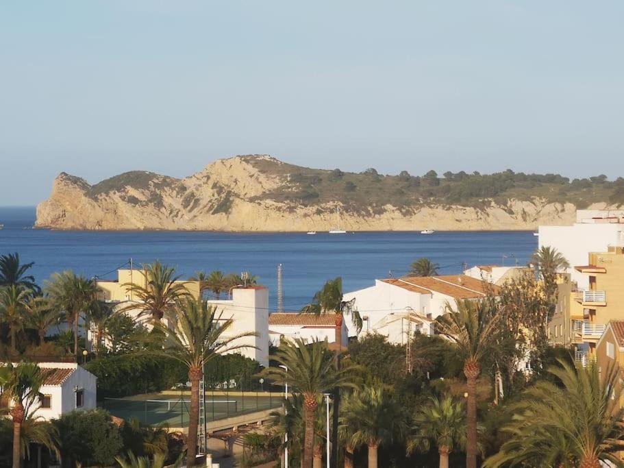 Casa En Urb. Con La Piscina Mas Grande De Javea. المظهر الخارجي الصورة