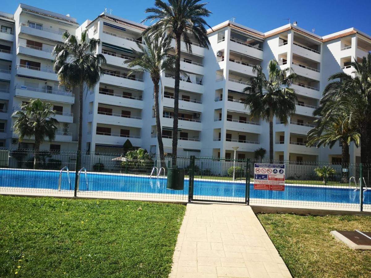 Casa En Urb. Con La Piscina Mas Grande De Javea. المظهر الخارجي الصورة